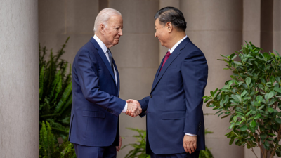 Biden, Çin Devlet Başkanı Xi ile görüştü