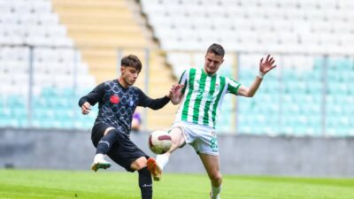 Bursaspor evinde Afyonspor’a farklı kaybetti!