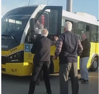 Bursa’da yumruklu yol kavgası kamerada