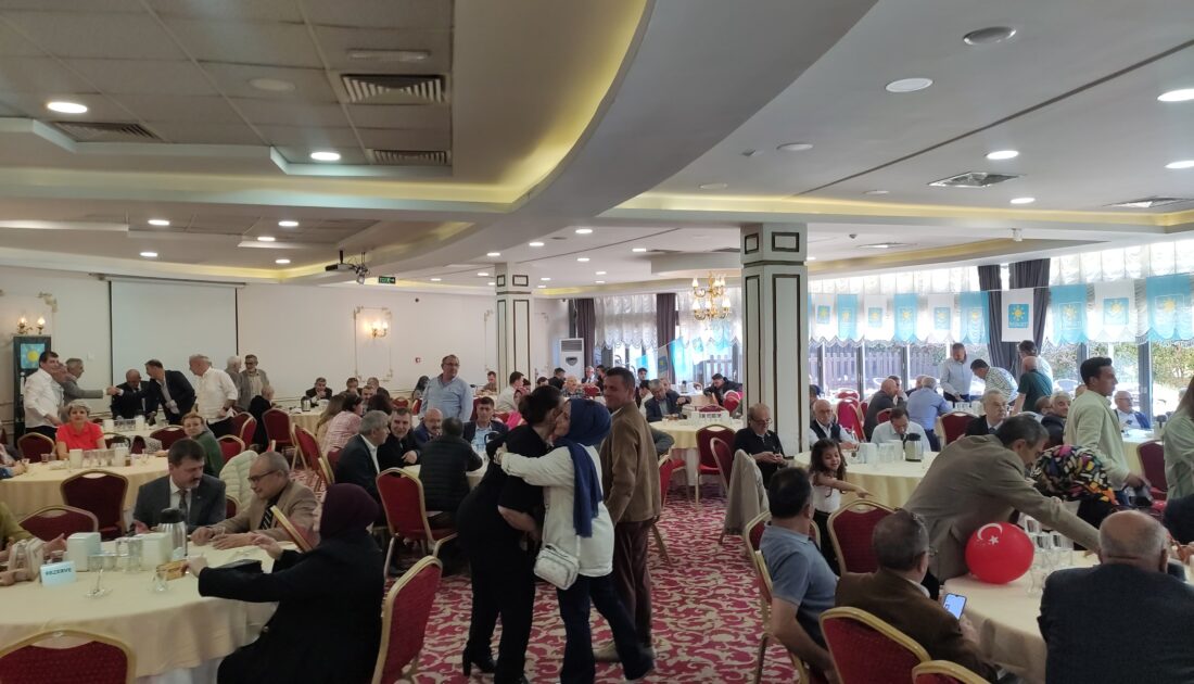 İYİ Parti Bursa Teşkilatı bayramlaşma töreninde buluştu