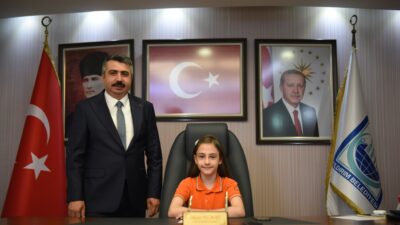 23 Nisan’da Yıldırım’da başkanlık koltuğuna minikler oturdu