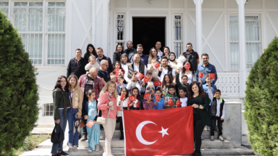Minik Yeşilova’lılar 23 Nisan’ı coşkuyla kutladı