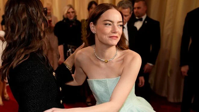 Oscar ödüllü oyuncu Emma Stone gerçek adını kullanmak istiyor