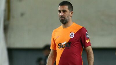 Arda Turan: “Süper Lig’e renk katacağız”