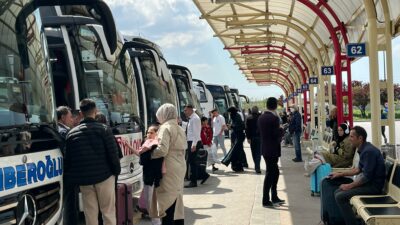 Bursa Terminalinde bayram tatili yoğunluğu