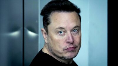 Elon Musk: Roketleri birbirimize değil, yıldızlara göndermeliyiz