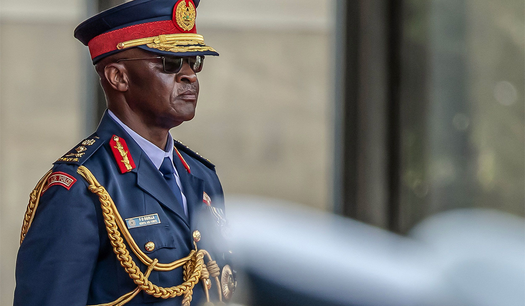 Kenya Genelkurmay Başkanı helikopter kazasında hayatını kaybetti