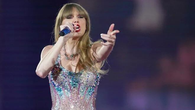 Taylor Swift’in albümü tarihe geçti