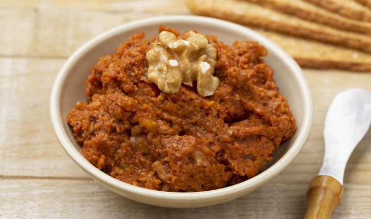 Hatay usulü muhammara nasıl yapılır?