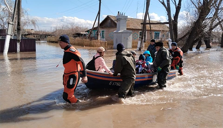 Kazakistan’daki selde tahliye edilenlerin sayısı 99 bini aştı
