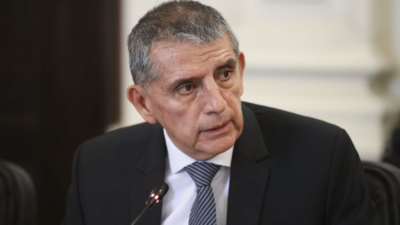 Peru’da lüks saat soruşturması: İçişleri bakanı istifa etti