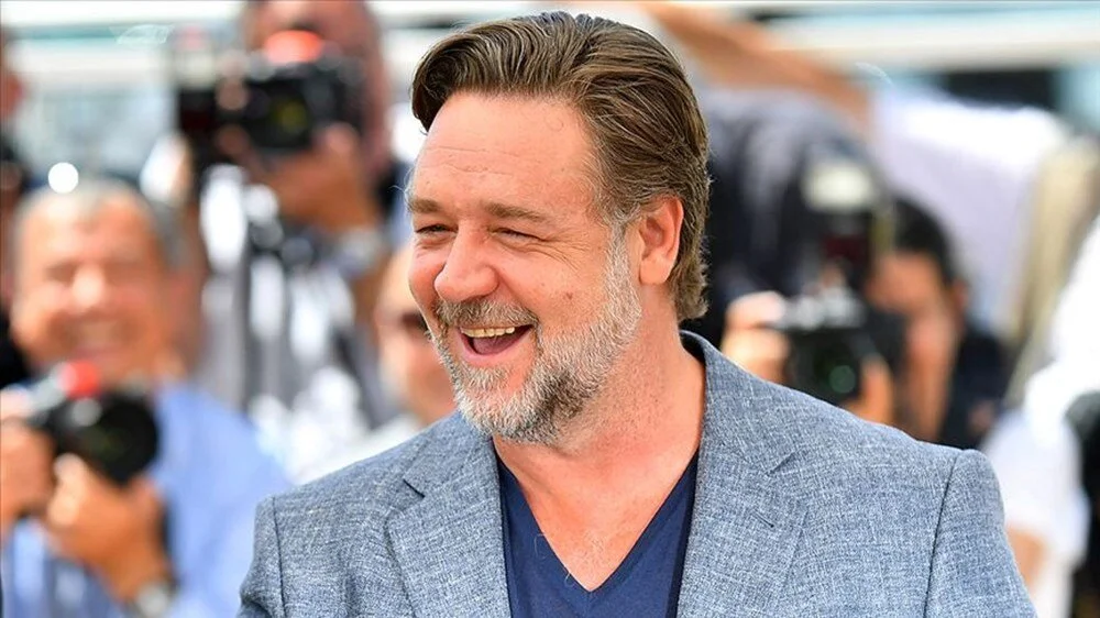 Russell Crowe tanınmaz halde!