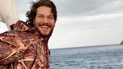Çağatay Ulusoy’dan ‘Yerim seni’ paylaşımı!