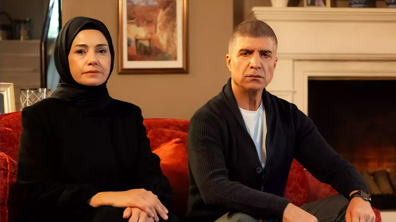 Kızıl Goncalar’da iki isim veda ediyor