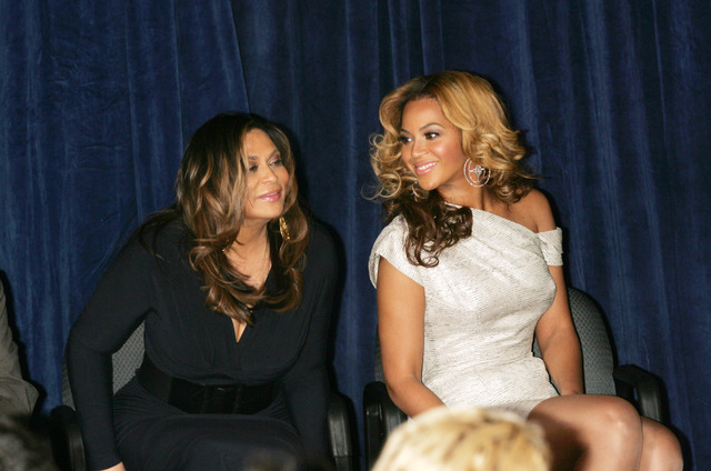 Tina Knowles: Küçükken zorbalığa maruz kaldı