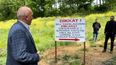 Bursa’da “tarlasını yola çevirenlere” kızdı, tabelayı dikti