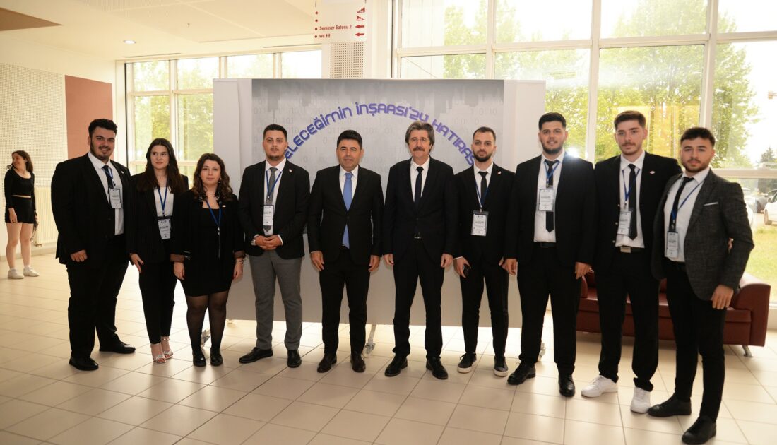 Bursa’da Yapı Topluluğu “Geleceğin İnşası” programında sektör temsilcilerini ağırladı