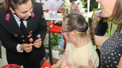 Bursa İl Jandarma Komutanlığı vatandaşları bilgilendirdi