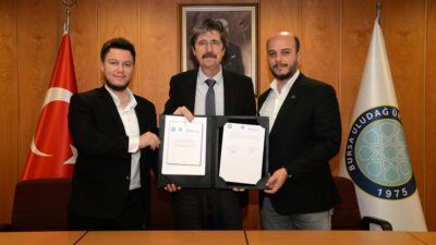 BUÜ’den dijital sektöre nitelikli personel yetiştirecek protokol