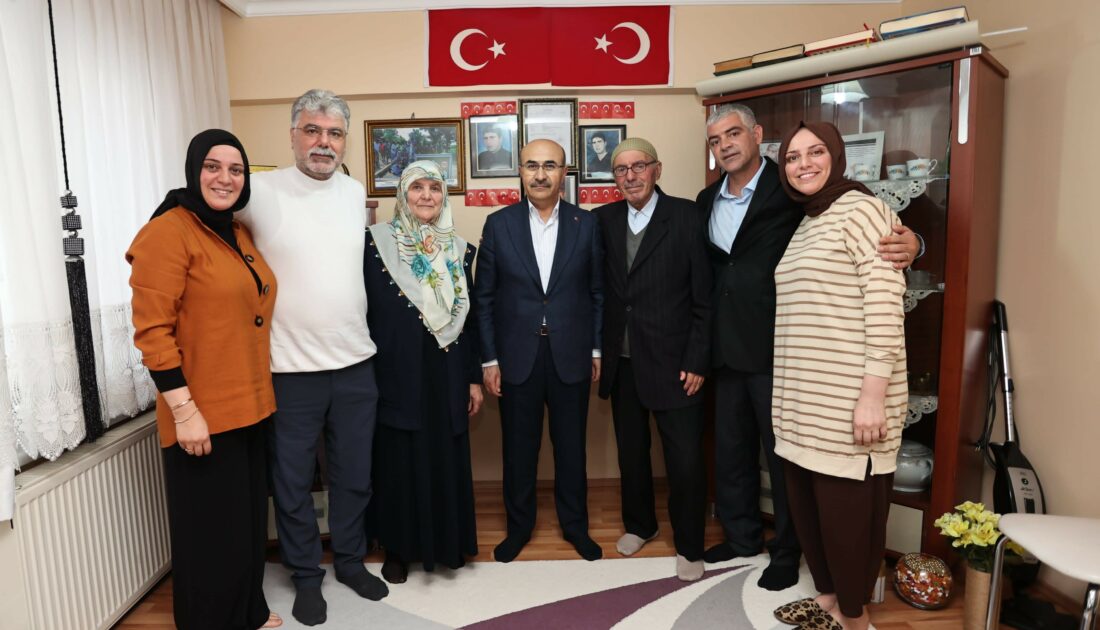Vali Demirtaş’tan şehit annelerine ziyaret