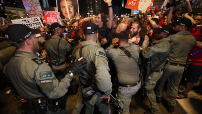 Tel Aviv ve Kudüs’te hükümet karşıtı protesto