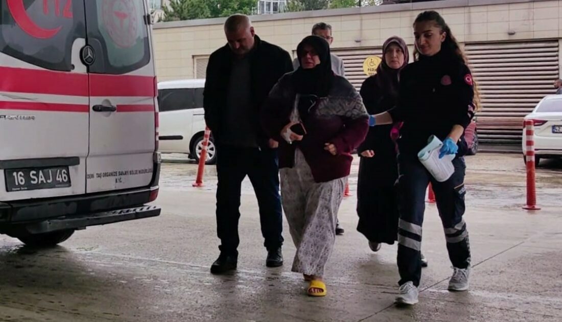 Bursa’da yangında mahsur kalan kadın son anda kurtarıldı