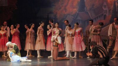 ‘Giselle’ son temsilini kapalı gişe sahneledi