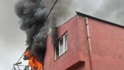 Bursa’da ev alev alev yandı