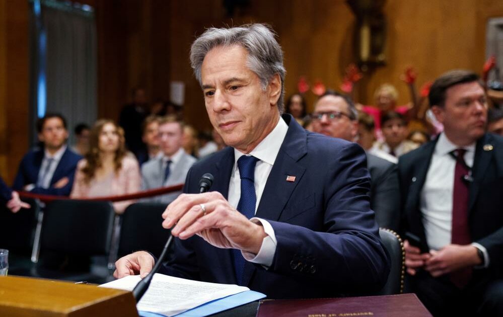 Blinken Senato’ya ifade verdiği sırada protesto edildi