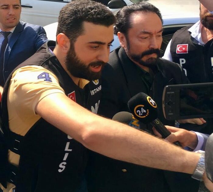 Adnan Oktar’ın ‘güncel yapılanma’ davasının görülmesine başlandı
