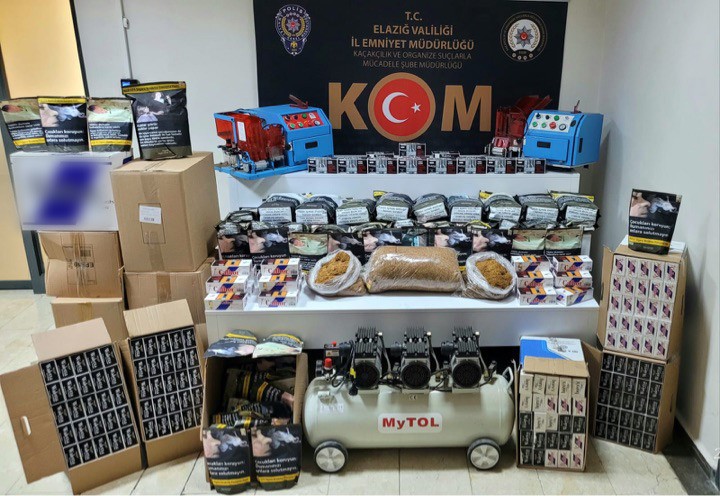 Binlerce bandrolsüz makaron ele geçirildi