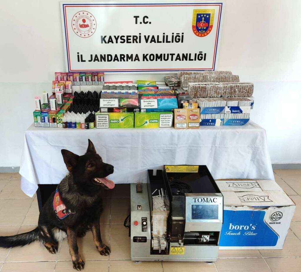 Kaçakçılık operasyonu: Binlerce TL’lik malzeme ele geçirildi