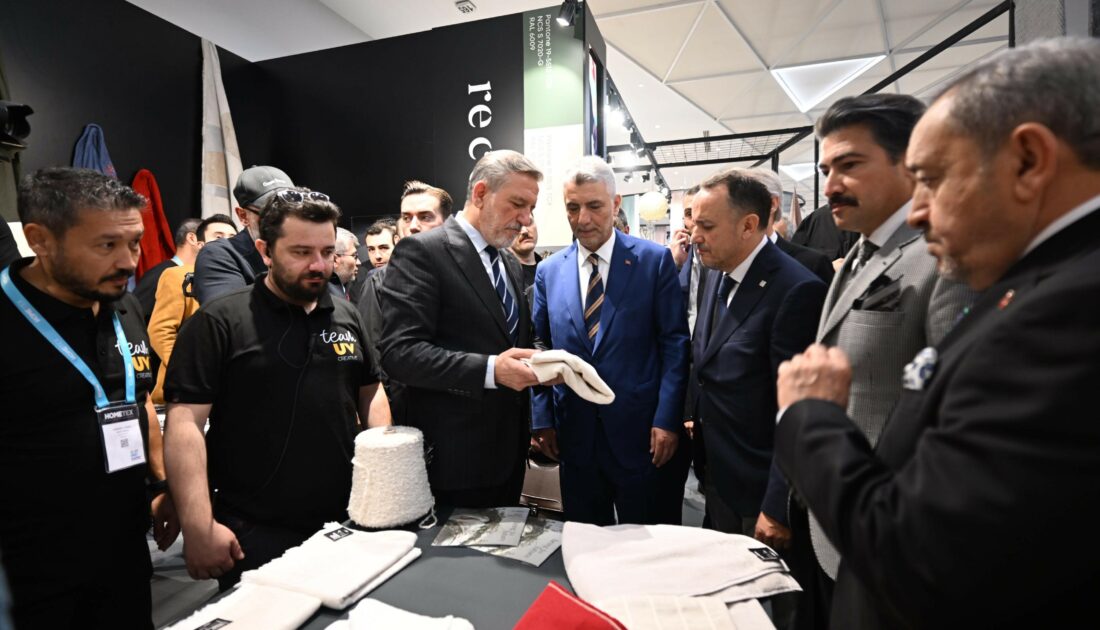 Bakan Bolat HOMETEX Fuarını ziyaret etti