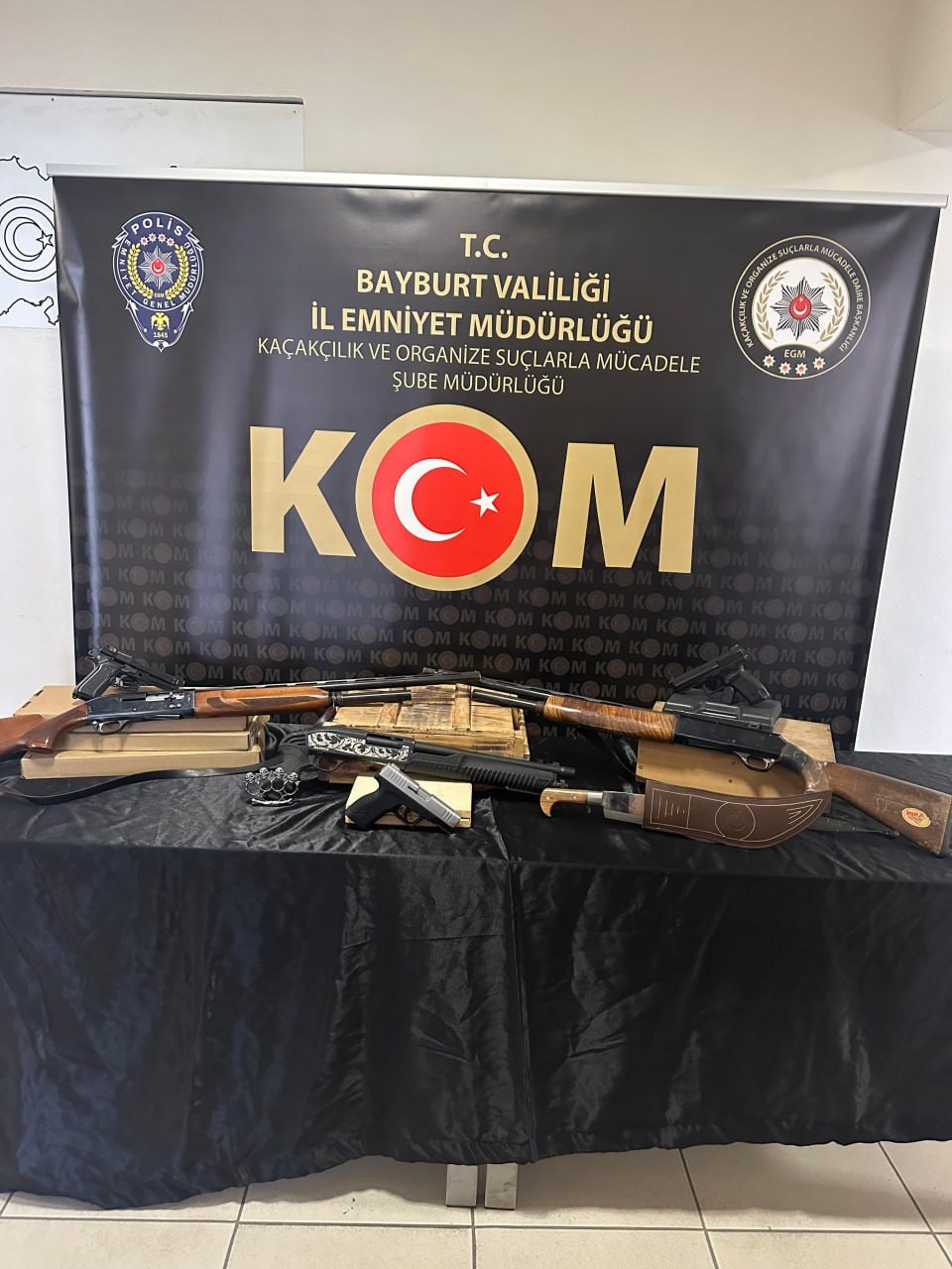 6 ilde silah kaçakçılığına yönelik operasyon: 19 gözaltı