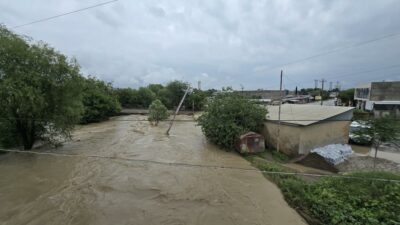 Gürcistan’ı sel vurdu