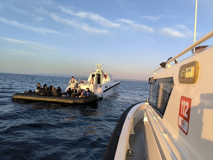33 düzensiz göçmen yakalandı