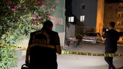 Bursa’da akrabalar arasında kavga: Baba-oğul yaralandı
