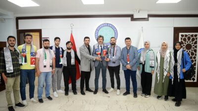 Eğitim Fakültesi’nin 4 bölümü daha akredite edildi