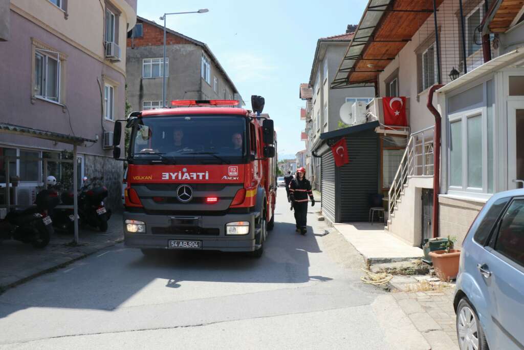 Tüpten sızan gaz patladı: 3 kişi yaralandı
