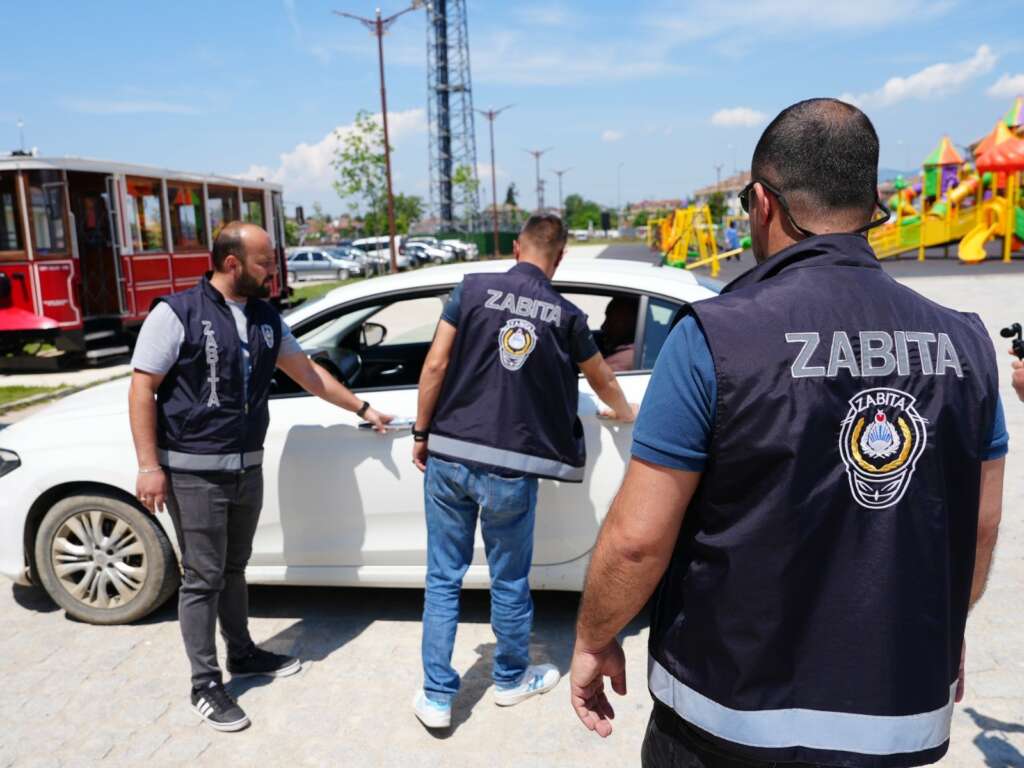 Dilencinin üzerinden çıkan paralar şaşırttı