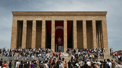 Anıtkabir 19 Mayıs’ta 220 bini aşkın ziyaretçiyi ağırladı