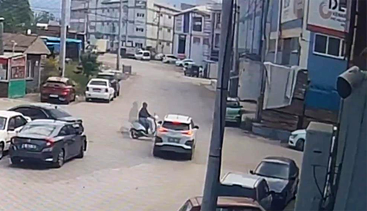 Bursa’da otomobil motosiklet ile çarpıştı