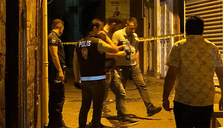Sokakta yürürken silahlı saldırıya uğradı