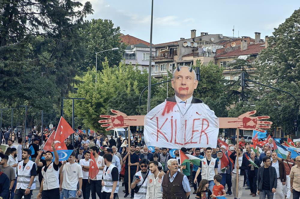 Bursa İnegöl’de Gazze için yürüyüş