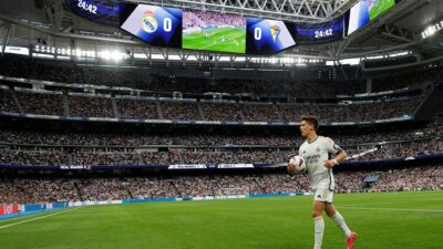 Real Madrid şampiyonluğu garantiledi