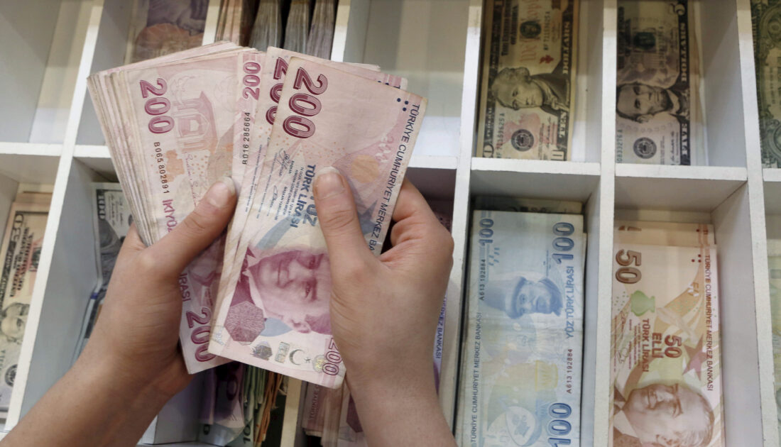 Mevduat faizleri geriliyor: Merkez Bankası’ndan önlem gelir mi?