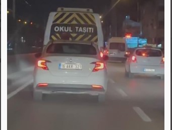 Bursa’da ölümle dans! Makas atarak trafiği tehlikeye soktu