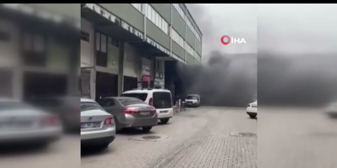 Başakşehir’de iş yerinde patlama kamerada