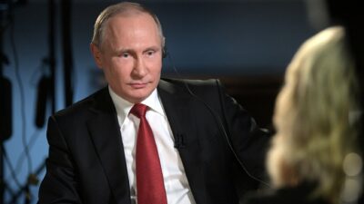 Putin, Batılılara Rusya’da Oturum İzni Veren Kararnameyi İmzaladı