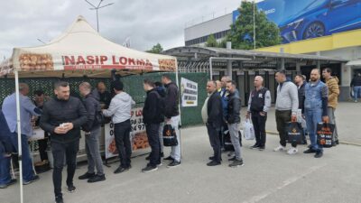 Oyak Renault Emeklileri Derneği’nden lokma hayrı